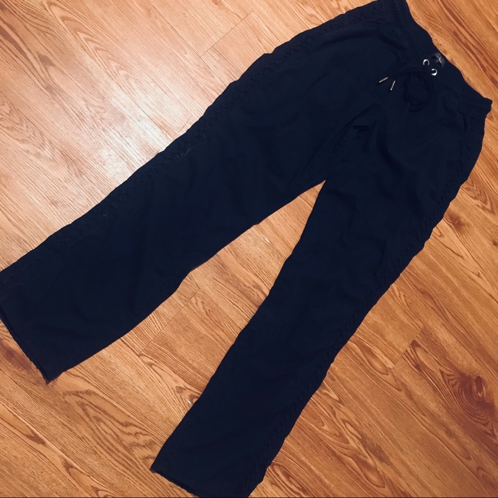 Jaanuu scrub pants